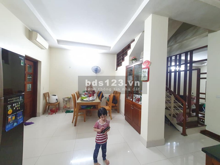 Bán nhà Nguyễn Khuyến, Trung tâm Văn Quán, đẹp lung linh, 70m2 Nhỉnh 8 tỷ
