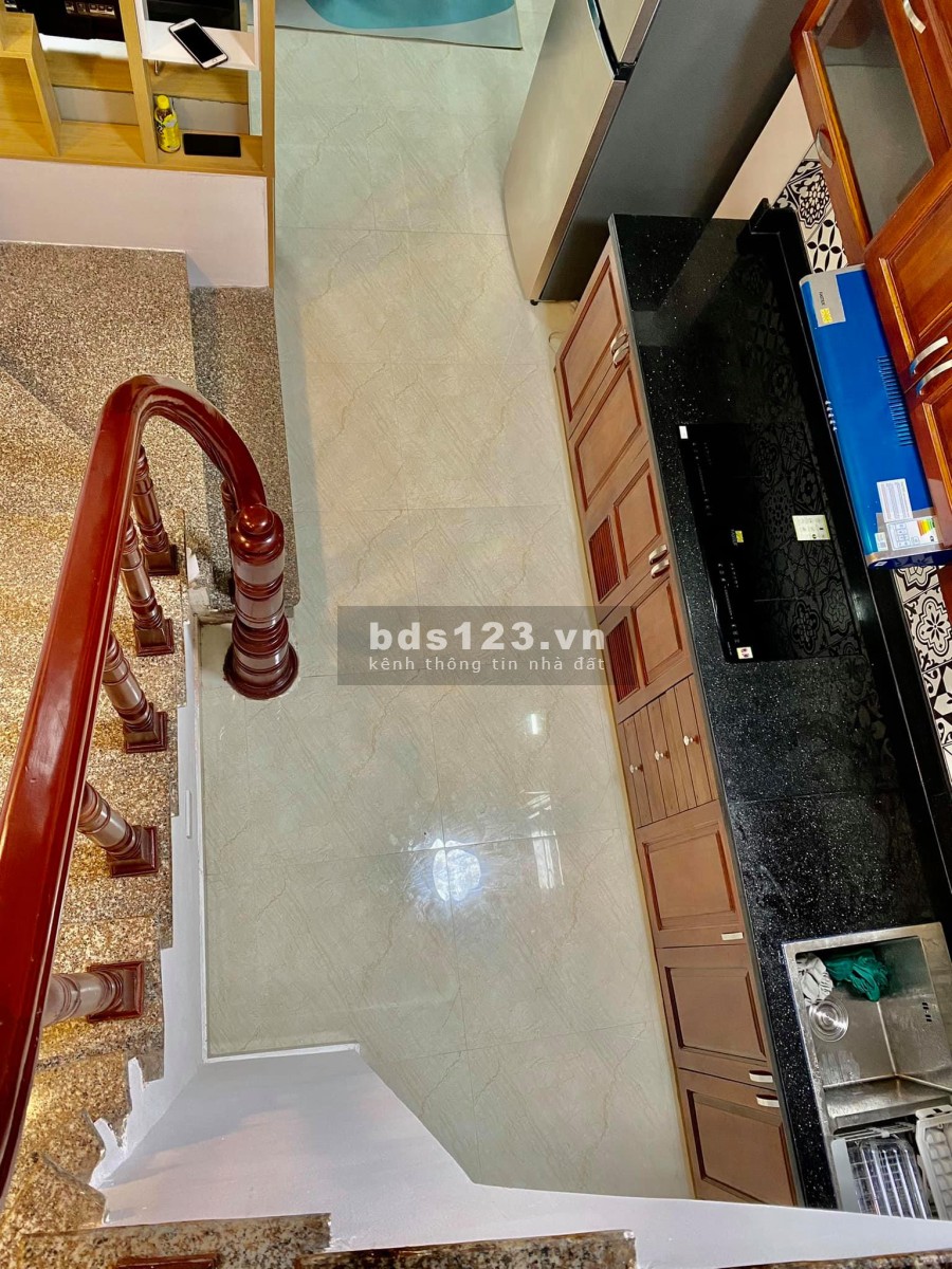 Bán nhà cực đẹp phố Nguyễn Chính Quận Hoàng Mai, giá hơn 3 tỷ nhỉnh đầy đủ nội thất
