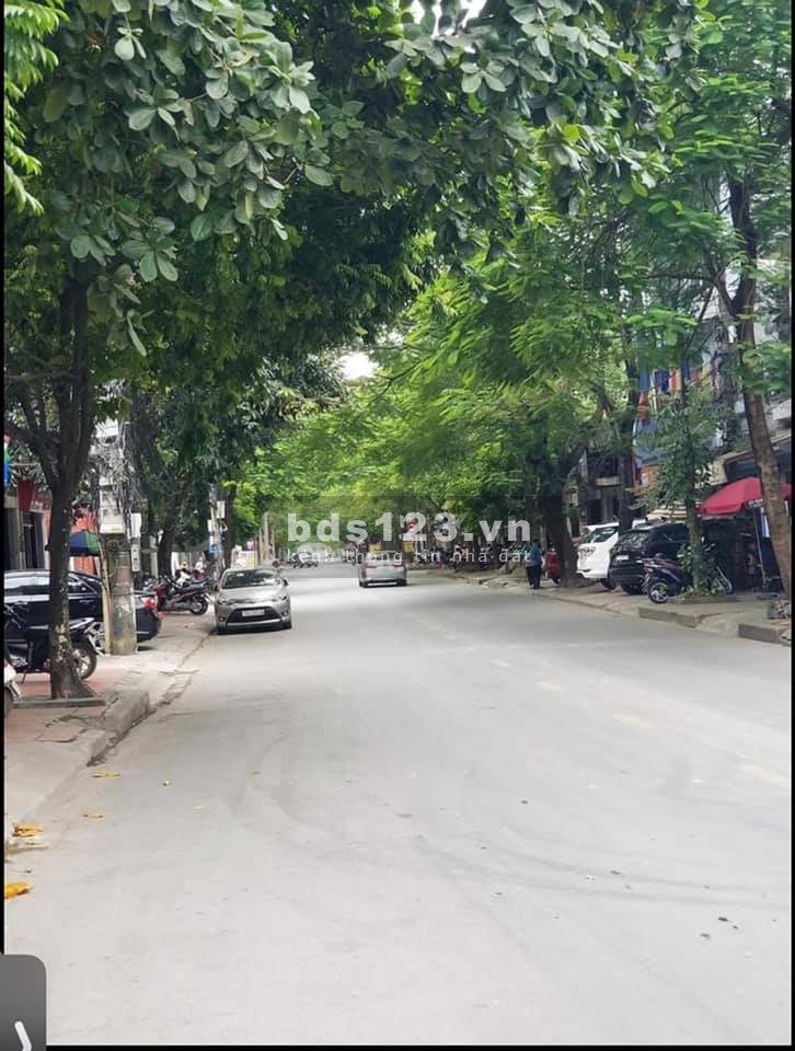Bán nhà nguyên căn 7 tầng thang máy, diện tích 157m2, dtsd 95m2, ô tô tránh nhau, mt 110 Trung Kính