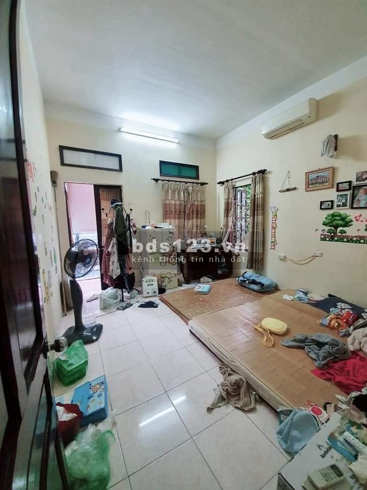 Bán Nhà Phố Lê Trọng Tấn diện tích 96m2 đúc kiên cố 3 tầng giá nhỉnh 11 tỷ pháp lý sạch