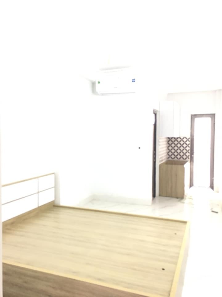 Nhà Kim Ngưu thang máy dtsd 85m2 7 tầng đúc giá bán 12,9 tỷ, 18 pn doanh thu cao 70 triệu