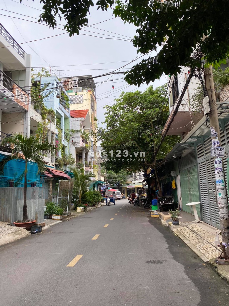 Mặt tiền đường Lê Thị Hồng dtsd 88,2m2 (5,1x17,3), phường 17, Gò Vấp giá bán 10.5 tỷ