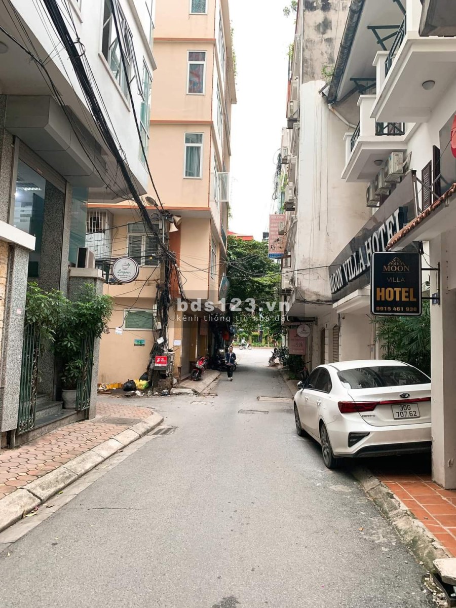 Toà nhà văn phòng kết hợp để ở đẹp hiện đại và đẳng cấp khu vực Trung Hoà, khu dân cư đông