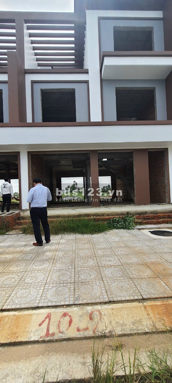 Bán Căn Shophouse Kề Góc đã hoàn thiện thô Sơn Ngoài tiện ích đầy đủ, pháp lý đầy đủ