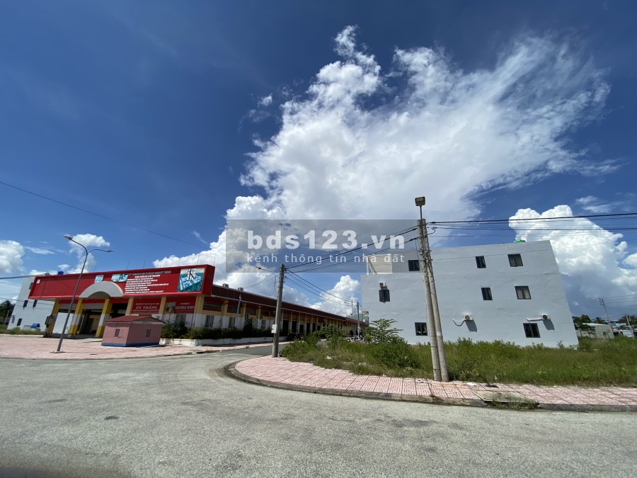Thạnh Phú Center giá rẻ đầu tư chỉ từ 12 triệu/m2 liên hệ 0365853239, diện tích 360m2
