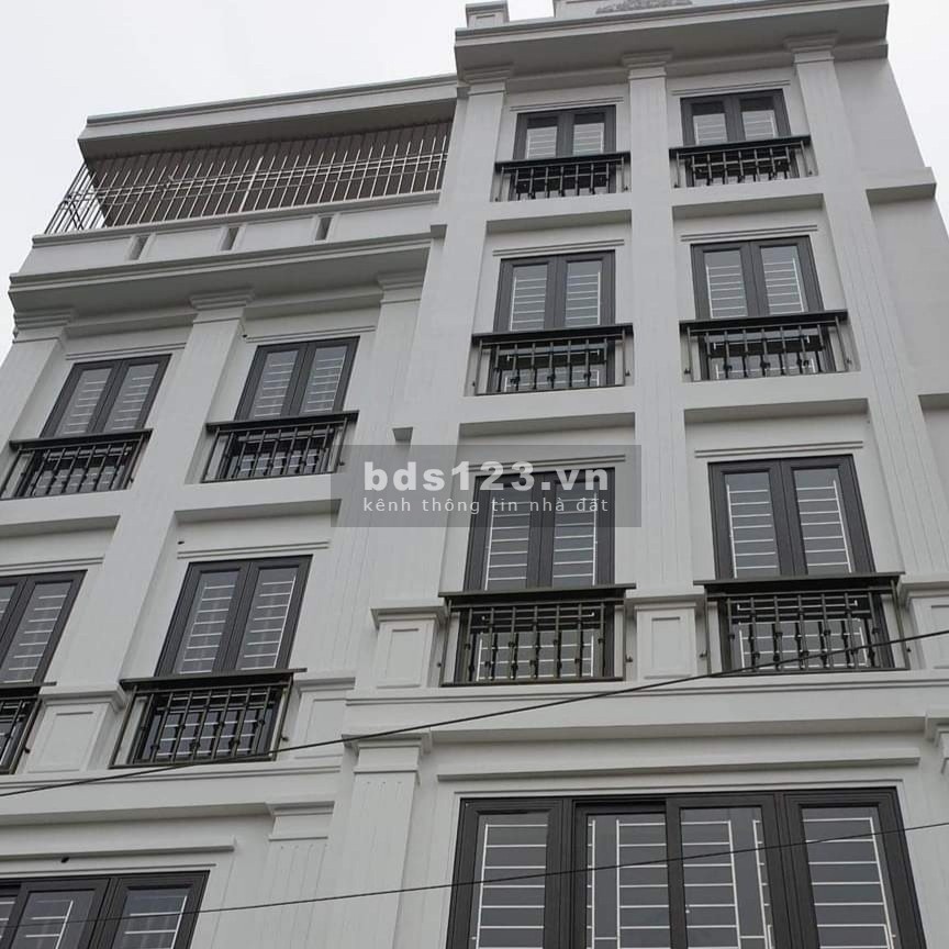 Sang nhượng gấp chủ bán nhà Long Biên, diện tích 46m2, 5 tầng liên kề tặng nội thất