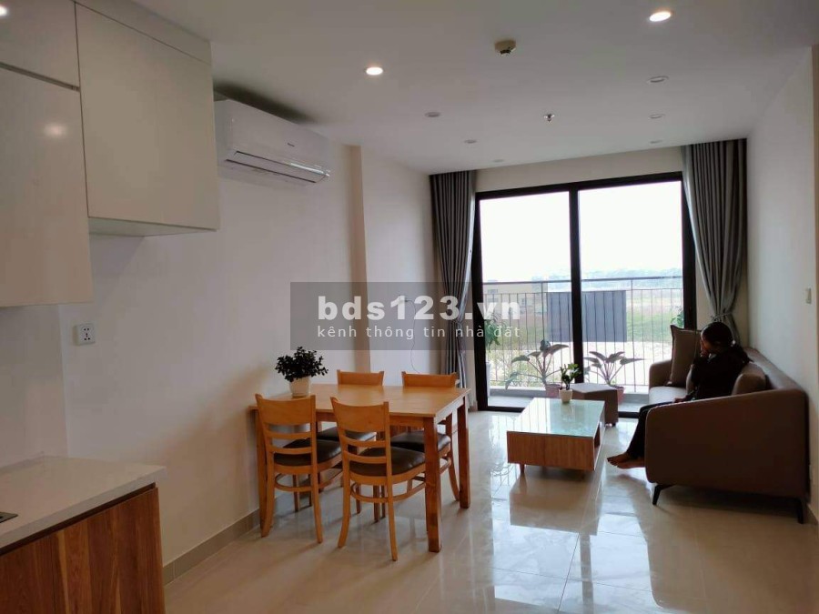 Cho thuê gấp CH 2PN, 1WC, 55m2 gần full đồ tại Vinhomes Smart City 8tr/th
