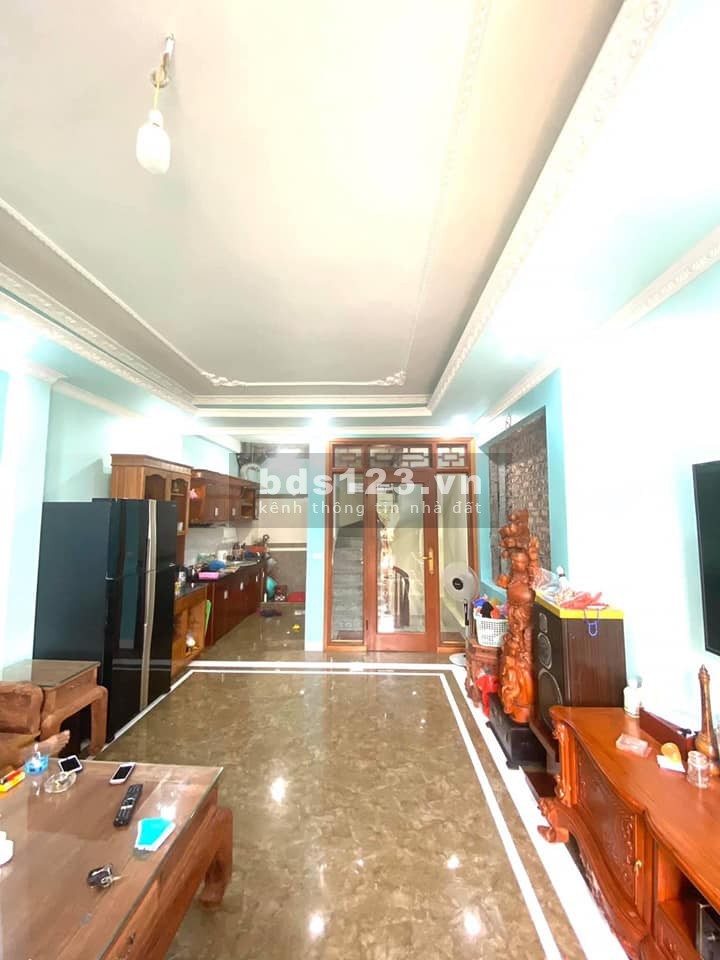 Bán nhà Làng cổ Đông Ngạc, view hồ, sân chơi, gara ô tô trước nhà tránh thoải mái, kinh doanh