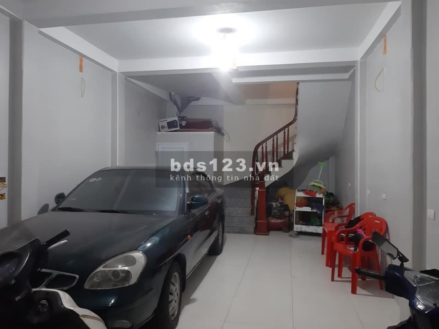 Bán nhà Làng cổ Đông Ngạc, view hồ, sân chơi, gara ô tô trước nhà tránh thoải mái, kinh doanh