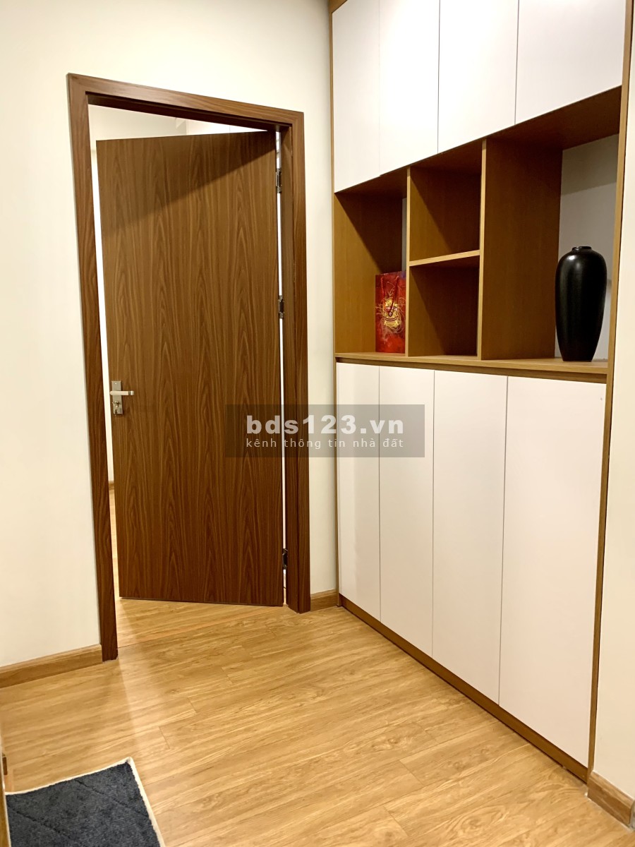 Chính chủ cần chuyển nhượng lại căn hộ tâm huyết 3 phòng ngủ, có ban công, pháp lý đủ