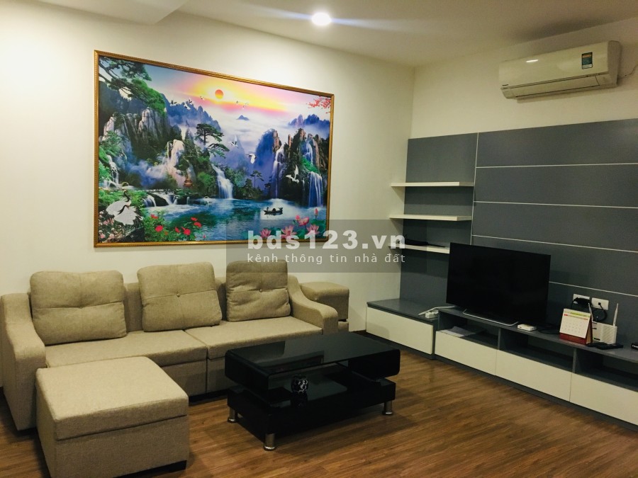 Cần bán căn hộ Penhouse royal park nội thấy đẹp lung linh liên hệ 0868789838, sổ sẵn
