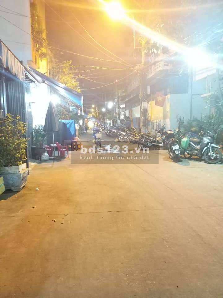 Nhà (3,5x15) vào ở ngay P24 BìnhThạnh giáp Quận 1 giá 4 tỷ9, sổ hồng vuông vức công chứng ngay