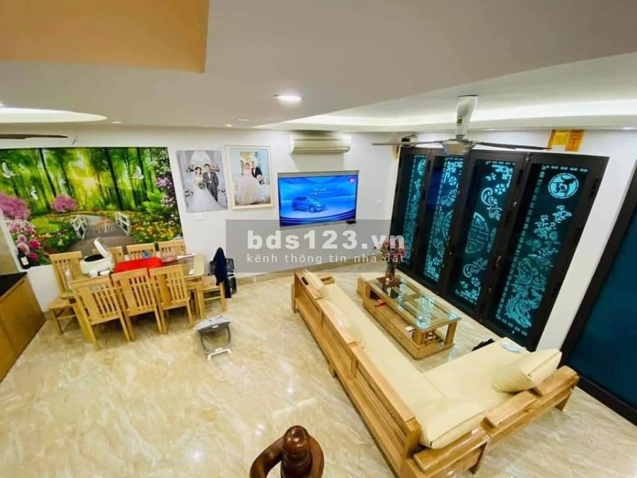 Nhà nguyên căn mới bao đẹp long lanh, ô tô tránh, chủ tặng hết nội thắt, giá bán 4 tỷ, lhcc
