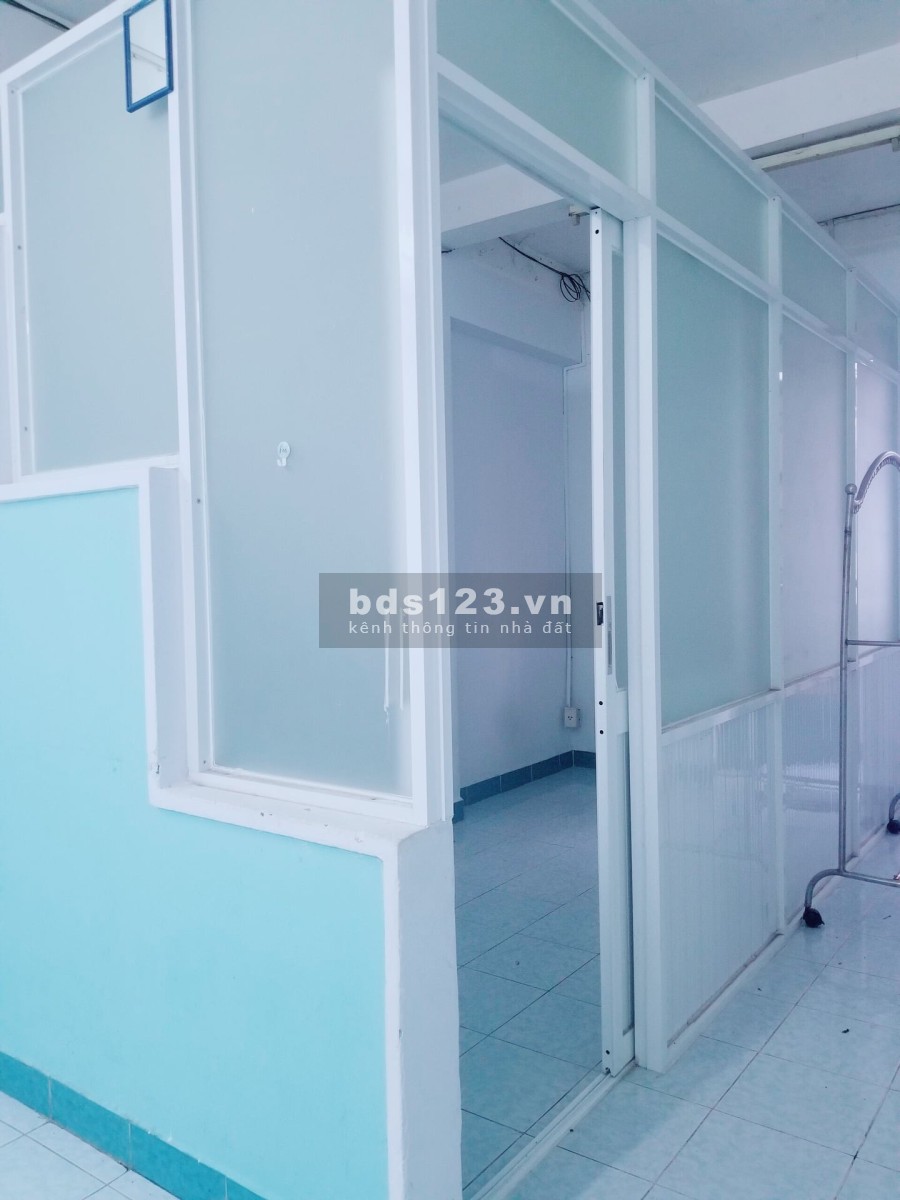 Căn hộ chung cư trung tâm Quận 10 diện tích sử dụng 60m² 2PN chính chủ, yên tĩnh