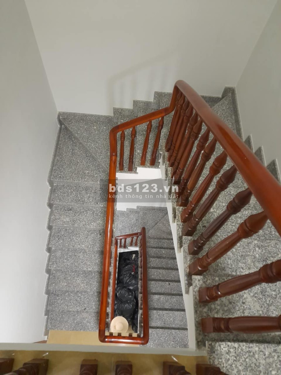 Cần tiền bán gấp nhà hẻm xe hơi Hiệp Bình Phước Thủ Đức, dtsd 56m2, giá 6,65 tỷ