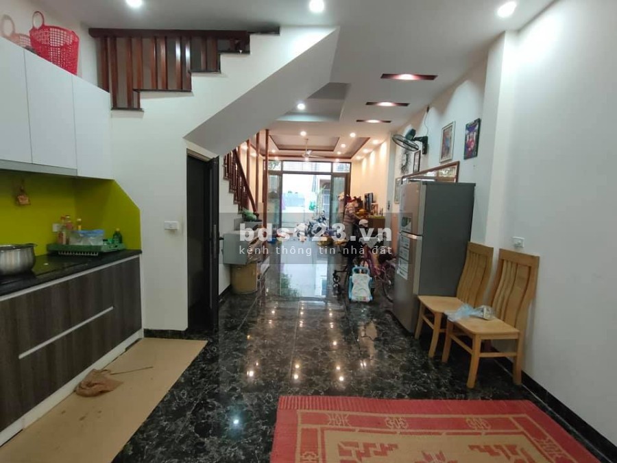 Bán nhà mặt phố La Khê, Hà Đông, Hà Nội giá bán 6.3 tỷ, khu dân cư hiện hữu, sổ sẵn