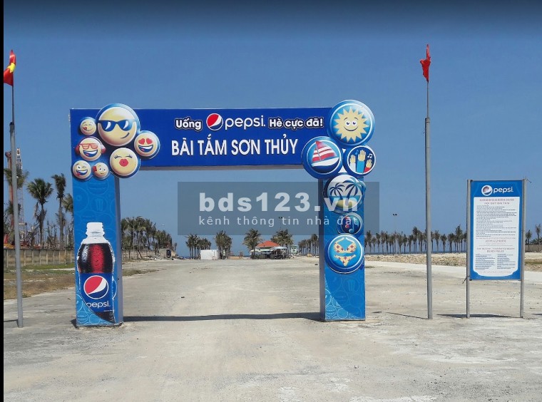 Bán đất mặt tiền đường phố Nguyễn Cơ Thạch diện tích 125m2 cách biển Sơn Thủy 50m