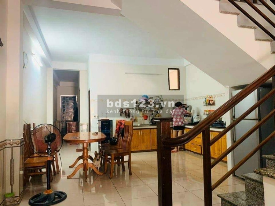 Bán nhà 2 mặt tiền T Lý Tuệ Tân Phú 47m2, 2 tầng BTCT còn 4 Tỷ liên hệ 0896721788