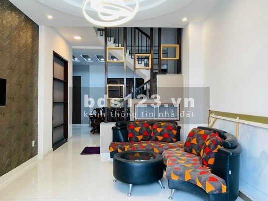Bán gấp nhà mới,ở ngay,HXH,Nguyễn Văn Đậu,34m2,3 tầng,giá 5.6 tỷ TL.