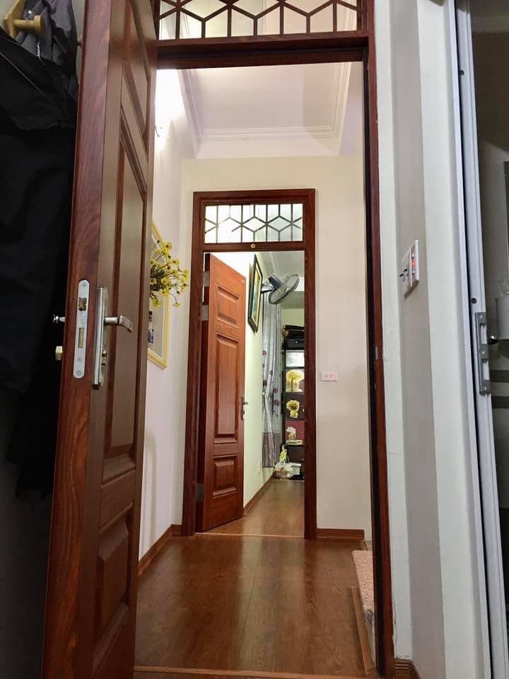 Bán gấp nhà đẹp giáp mặt phố Phú Đô Nam Từ Liêm, ô tô ngõ thông, dtsd 55m2 5 tầng, chỉ 4ty699tr