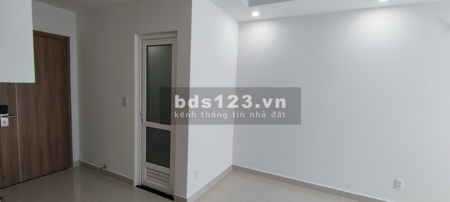 Chính chủ cần bán căn hộ Smart Home tiện nghi 2 phòng ngủ, cc Lavita Charm Thủ Đức