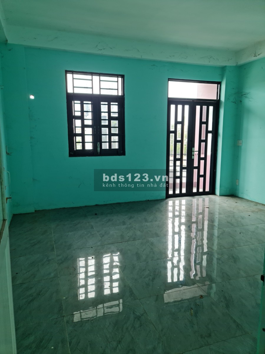 Nghỉ kinh doanh caphe bar, nhà 3,5 tấm, cho thuê lâu dài, đường trước nhà 12m