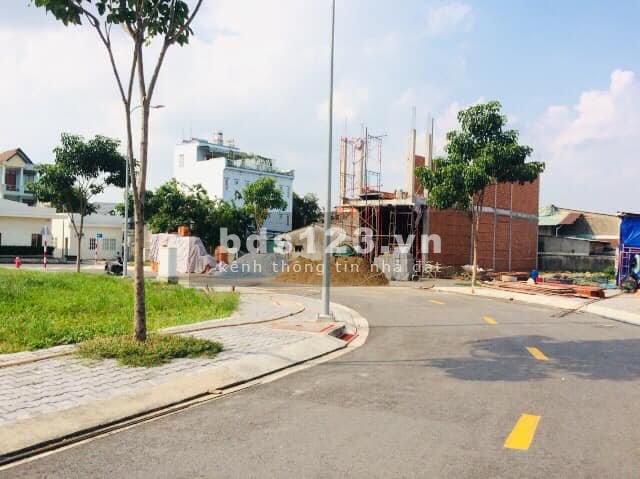 Bán đất đối diện Big C Biên Hòa vị trí đắc địa, khu dân cư đông đúc, đường lớn 6m