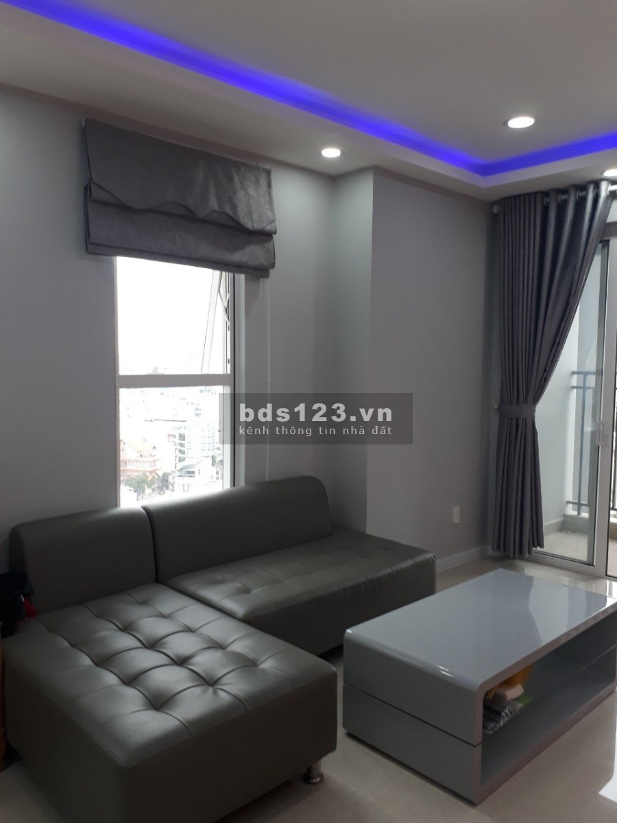 Bán gấp căn hộ 3 Phòng chung cư Sunrise City View , giá bán 5 tỷ, LH: 0878162162