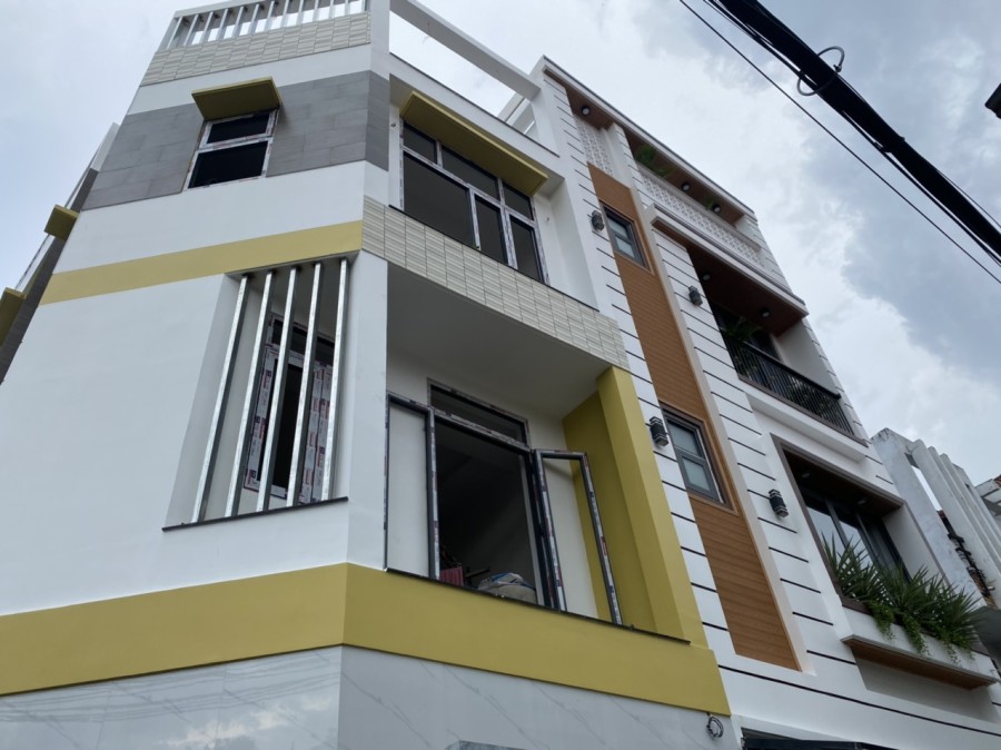 Chính chủ cần tiền bán nhà 79/4 đường số 18 p.8 Quận Gò Vấp hoàn công đầy đủ, sổ sẵn