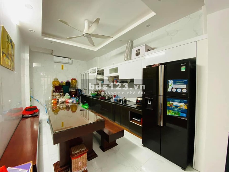 Bán nhà Kim Đồng mới tinh nhà đẹp như khách sạn nội thất xịn sò tiện ích ngập tràn, ô tô đỗ cửa