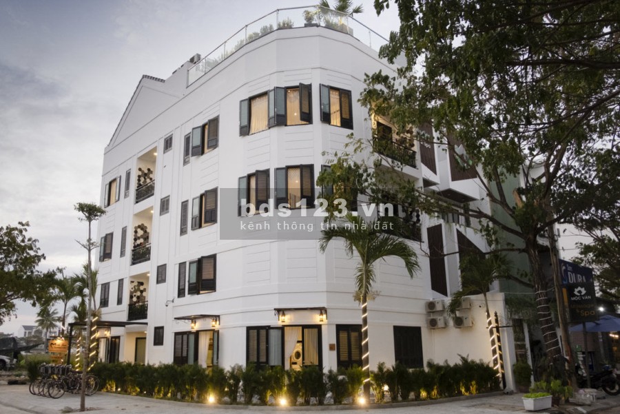 Thiên đường nghỉ dưỡng trong lòng phố cổ hotline: 0932.434.986 TPKD sổ sẵn chính chủ