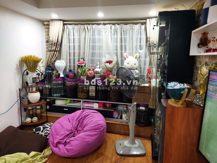 Bán nhà nguyên căn phố Ba Đình, lô góc nội thất xịn xò, giá rẻ nhất thị trường, liên hệ 0942781345