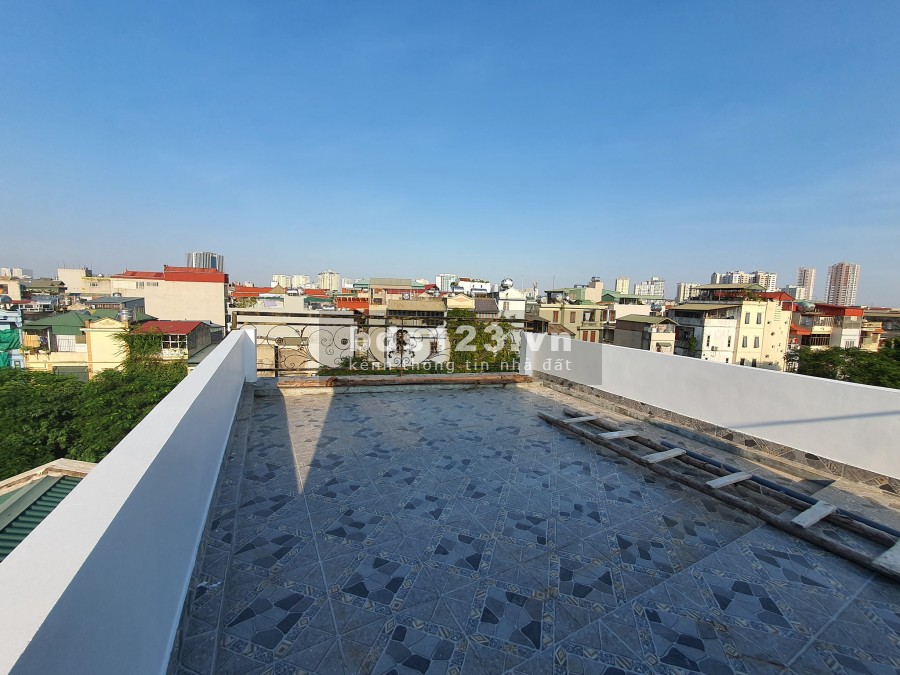 Siêu hiếm có 102 nằm giữa Hai Bà Trưng Hoàng Mai, nhà mặt phố chỉ 5.8 tỷ, 6 tầng đúc, view đẹp