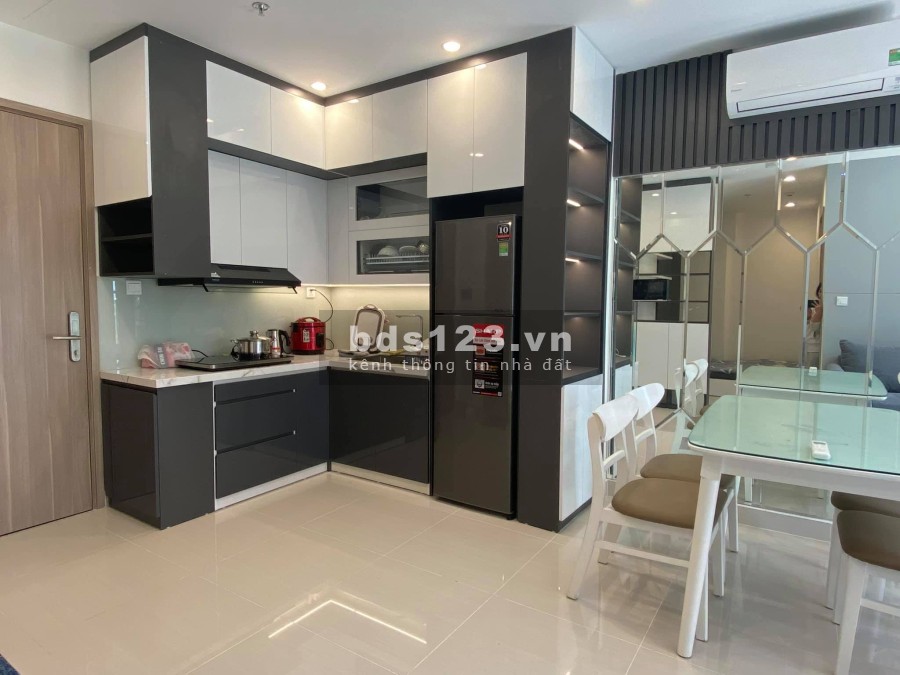 Chính chủ cần bán cắt lỗ 500 triệu căn 2 ngủ tại dự án Vinhomes Smart