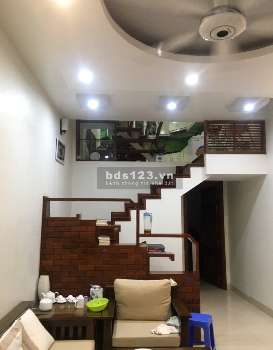 Nhỉnh 4 tỷ có ngay nhà gần 50m2, phố Lê Trọng Tấn, mặt tiền tuyệt đỉnh, chủ nhà xây chắc chắn