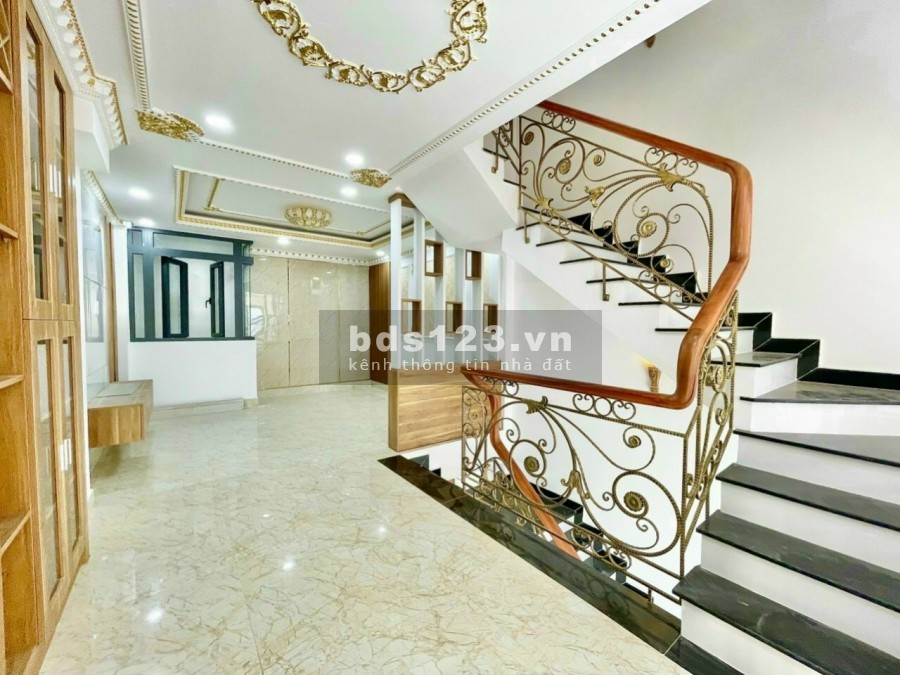 Bán nhà phố liền kề Đường Quốc lộ 13, phường Hiệp Bình Phước, Thủ Đức