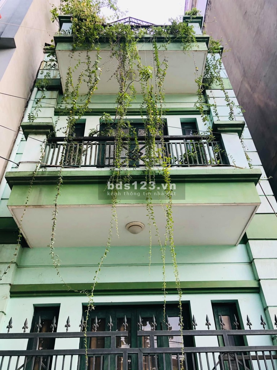 Bán nhà biệt thự mini, view hồ, mặt phố Cự Lộc, Thanh Xuân đúc kiên cố 3 tầng kiên cố