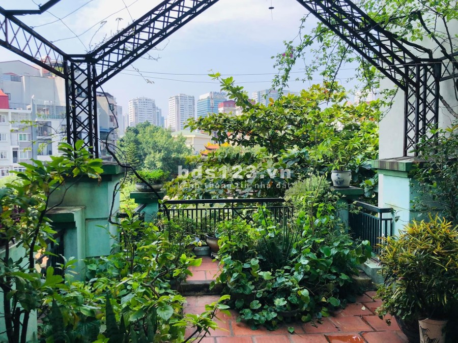 Bán nhà biệt thự mini, view hồ, mặt phố Cự Lộc, Thanh Xuân đúc kiên cố 3 tầng kiên cố