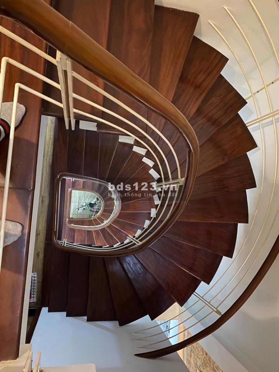 Bán nhà Đền Lừ phân lô vỉa hè ô tô tránh, kinh doanh dtsd 48m2, 5 tầng, liên hệ 0971030193