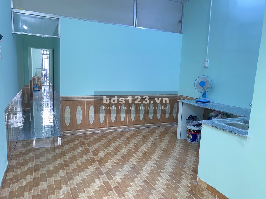 Cần Bán Nhà cấp 4 ngay cổng chợ mỹ phước và dãy trọ đơn 6 phòng 1 kiot, sổ hồng riêng