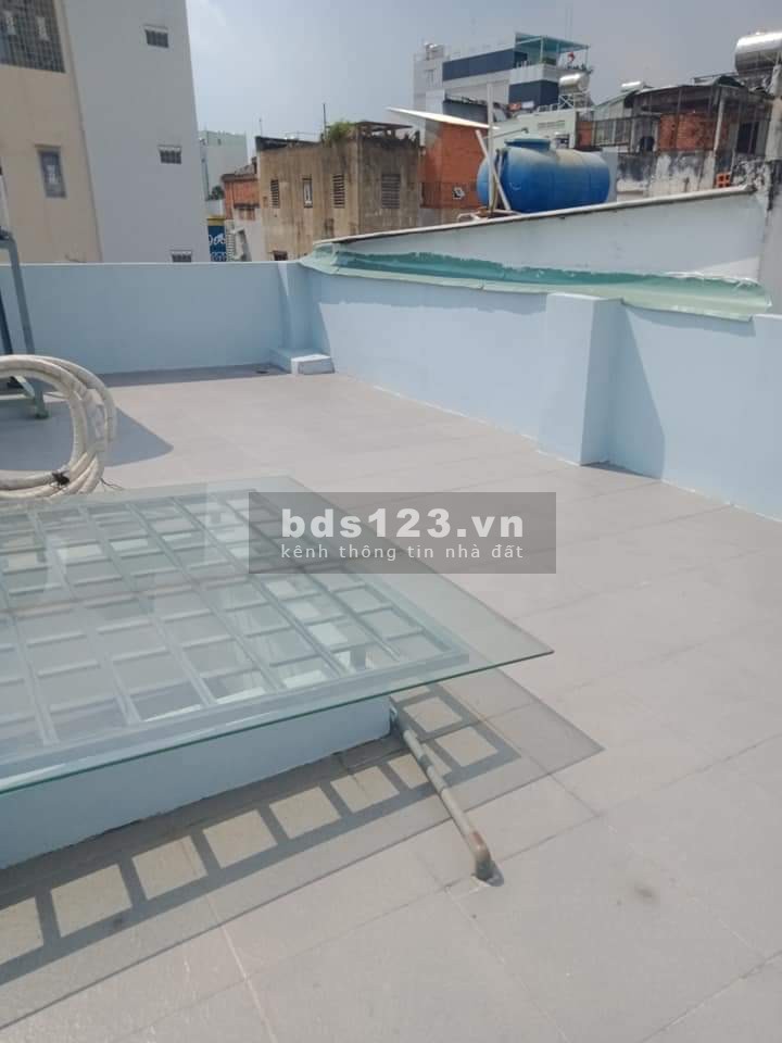 Bán nhà nguyên căn Cô Giang Quận 1, 3 tầng kiên cố, diện tích 40m2 (4x10m), giá 5.2 tỷ