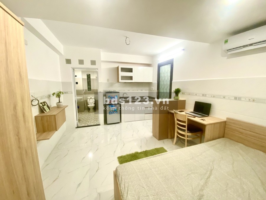 Chỉ từ 4tr5 chỉ tính điện bao phí ngay Etown Cộng Hòa full nội thất giá cho thuê 4.5 triệu/tháng