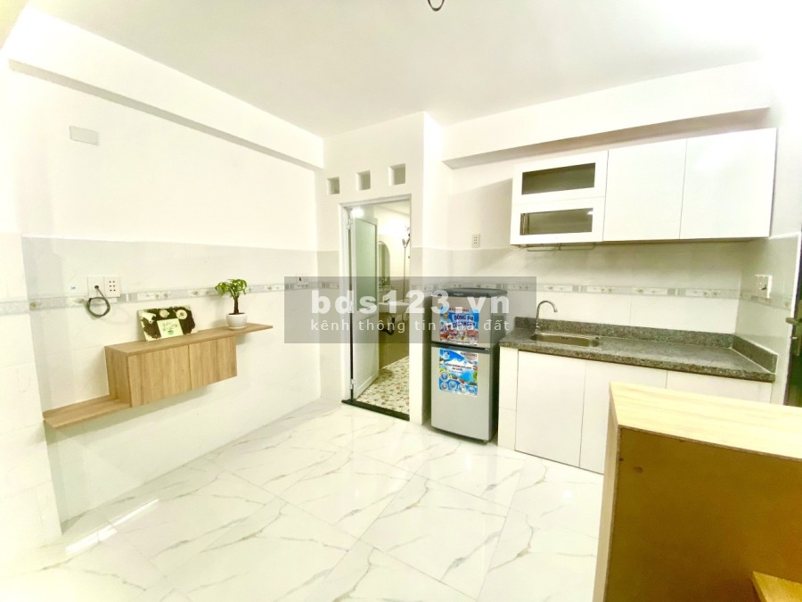 Chỉ từ 4tr5 chỉ tính điện bao phí ngay Etown Cộng Hòa full nội thất giá cho thuê 4.5 triệu/tháng
