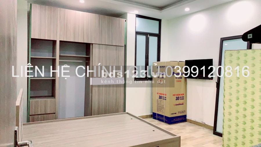 Căn hộ chung cư mini cao cấp full nội thất mới xây tại Hoàng Quốc Việt, có thang may, ban công