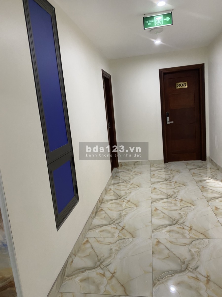 Khách sạn chính chủ cần bán để lại toàn bộ nội thất vào là kinh doanh luôn được, giá 20 tỷ