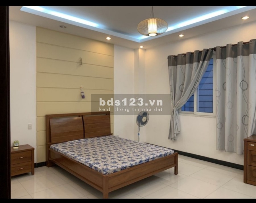 Cần cho thuê nhà nguyên căn mt đường số 5 có nội thất liên hệ 0915718879, khu dân trí cao