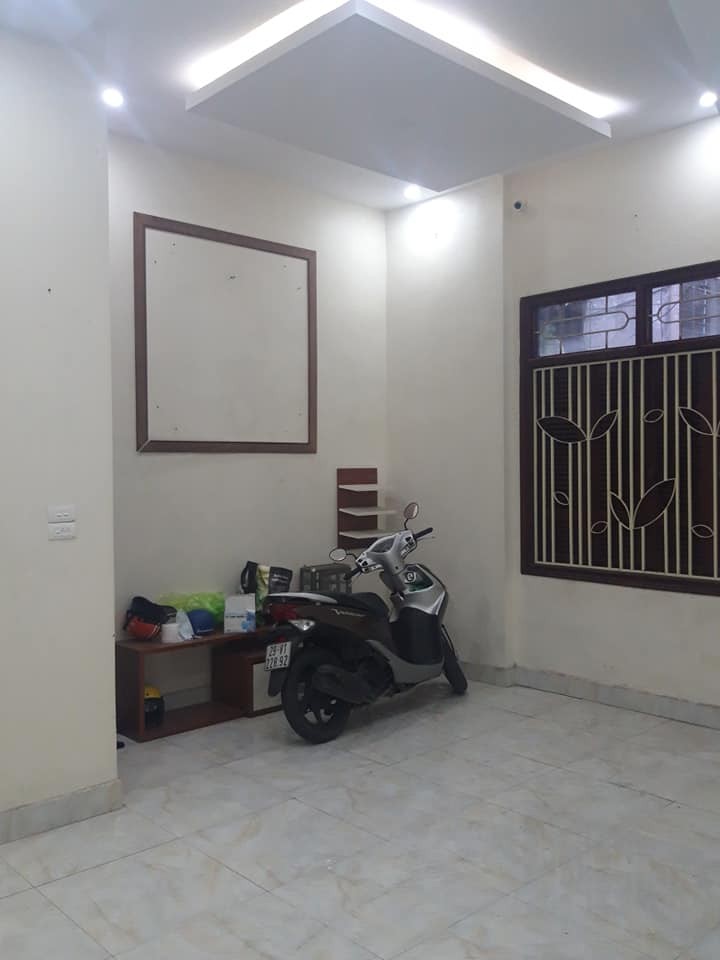 Nguyễn Văn Cừ 3 thoáng gần ôtô 5 tầng mặt tiền 5.5m 45m2 giá 3.75 tỷ