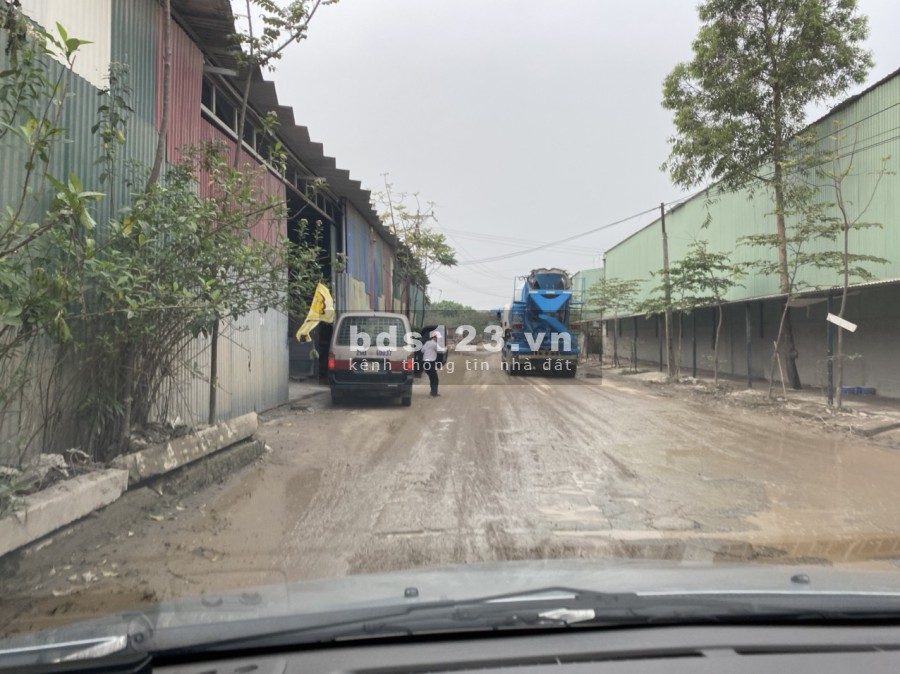 Cần bán lô đất diện tích 4000m2 đã có nhà xưởng, vị trí đẹp pháp lý rõ ràng, sổ chính chủ