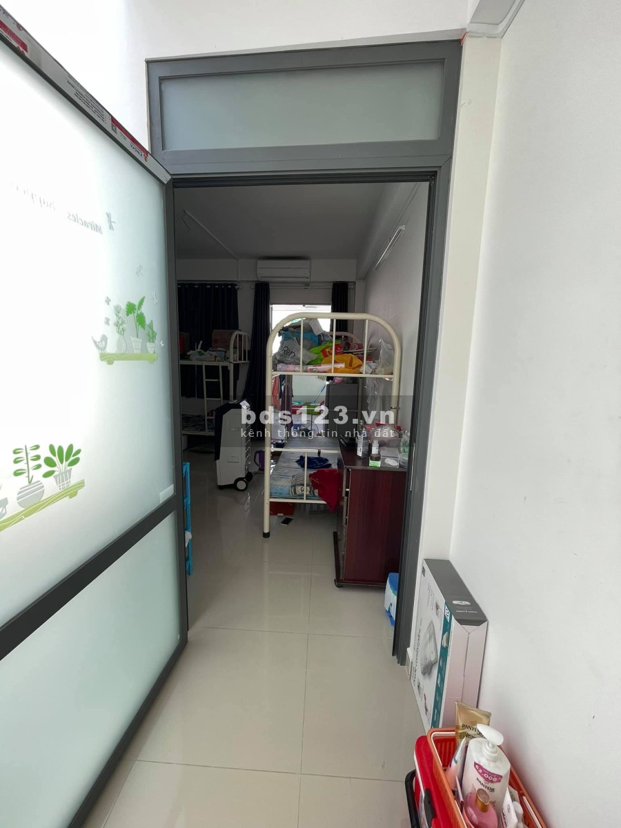 (Tân Bình)Bán nhà đẹp, nở hậu, hẻm xe hơi Lam Sơn, Cửu Long, đúc 4 tầng, giá bán 8.2 tỷ