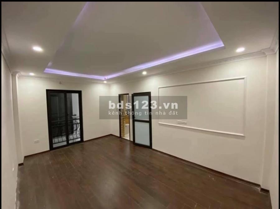 XUÂN ĐỈNH NGOẠI GIAO ĐOÀN - OTO ĐỖ GẦN - 35M2 5 TẦNG GIÁ CHỈ 2 TỈ 8